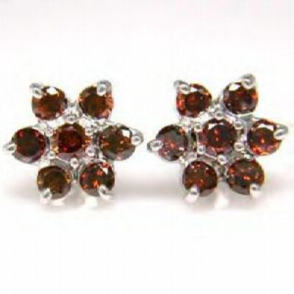 Rare 14Kt White Gold Full-Carat Red Diamond Flower Earrings